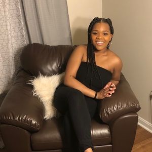 Meet your Posher, Angelica